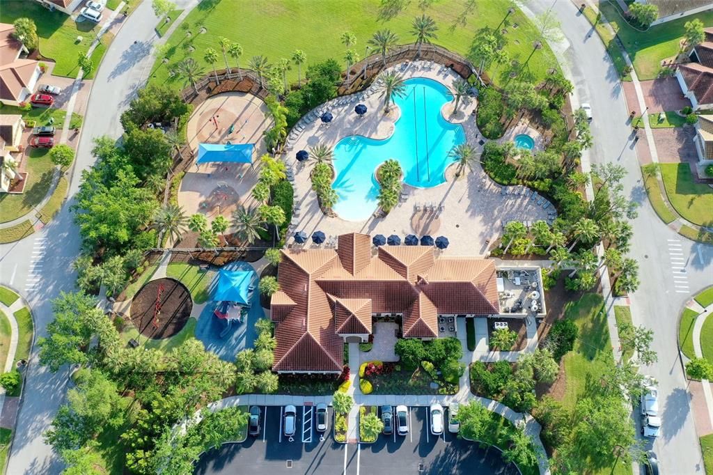 For Sale: $569,000 (4 beds, 3 baths, 2727 Square Feet)