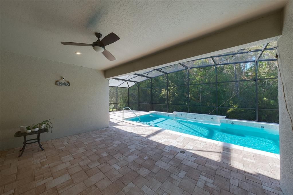 For Sale: $569,000 (4 beds, 3 baths, 2727 Square Feet)