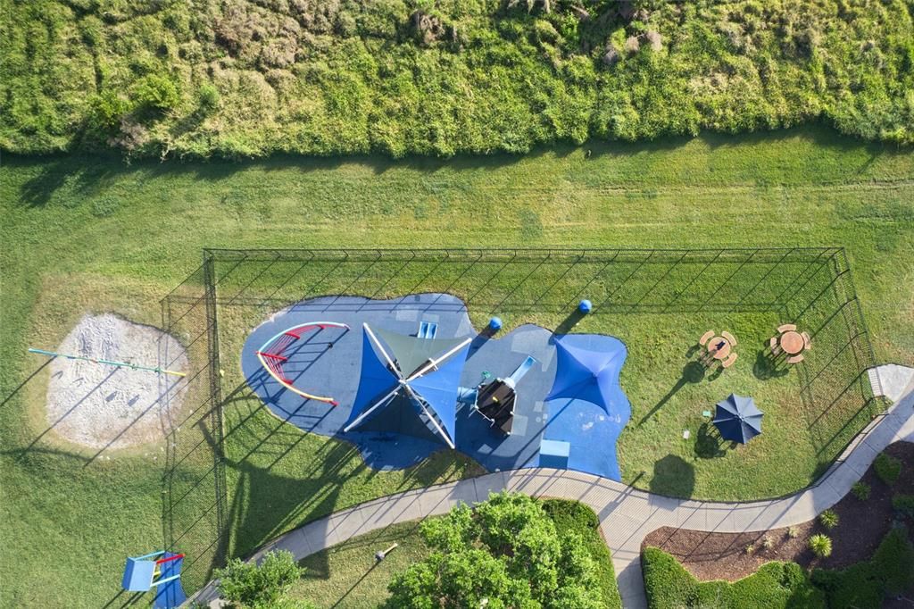 For Sale: $569,000 (4 beds, 3 baths, 2727 Square Feet)