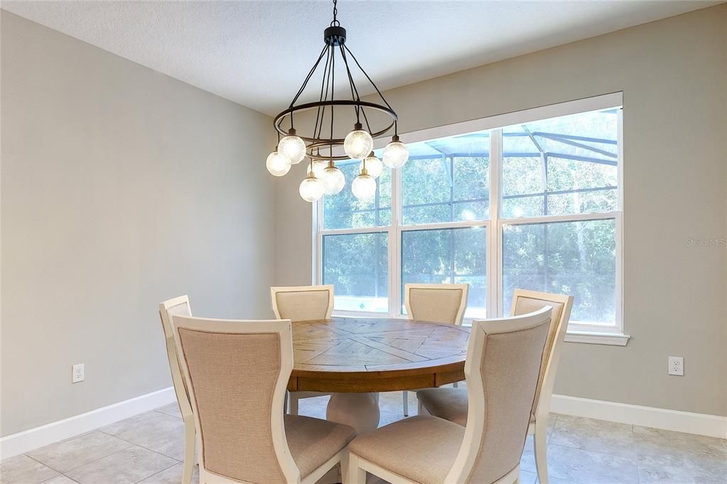 For Sale: $569,000 (4 beds, 3 baths, 2727 Square Feet)