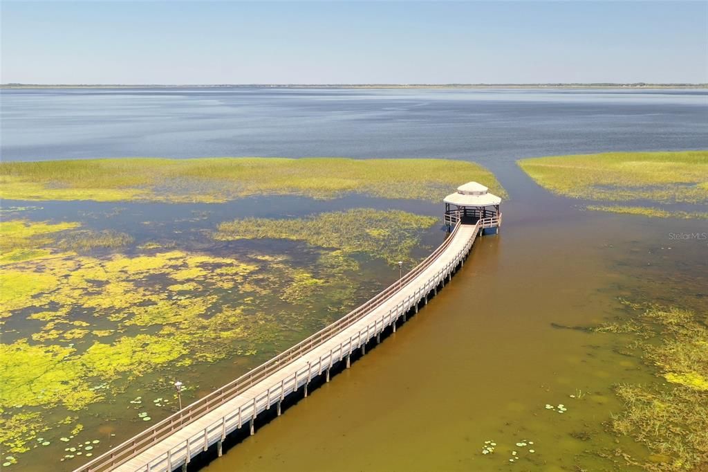 For Sale: $569,000 (4 beds, 3 baths, 2727 Square Feet)