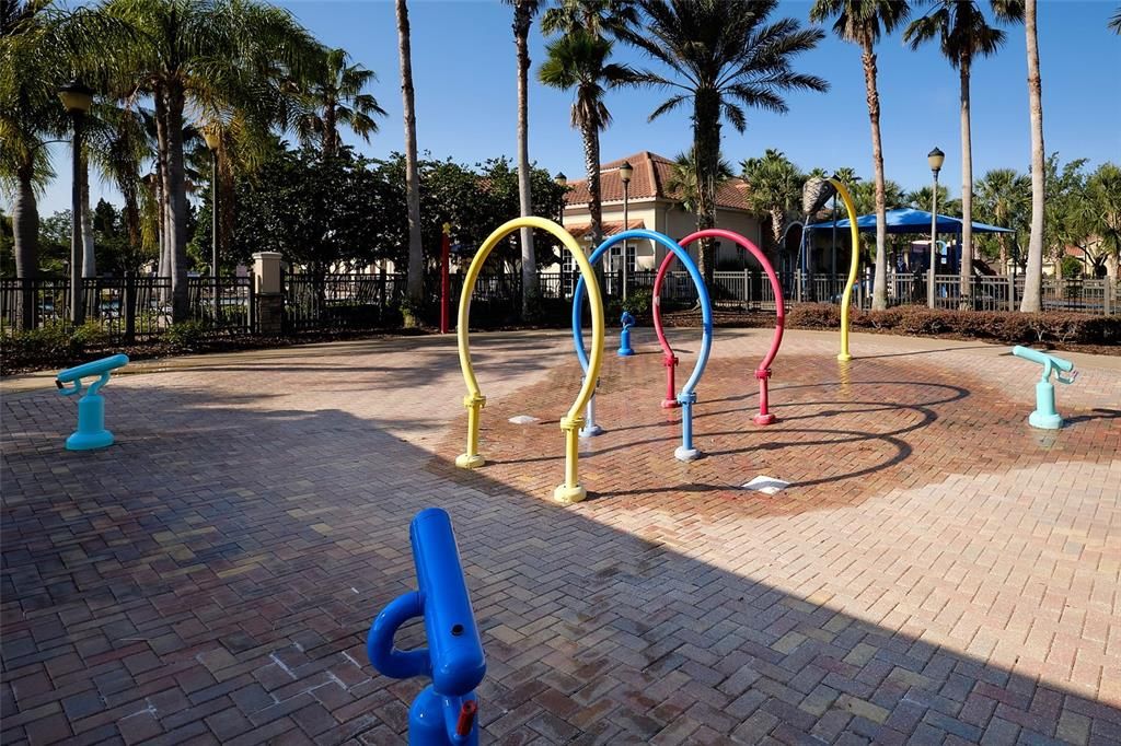 For Sale: $569,000 (4 beds, 3 baths, 2727 Square Feet)