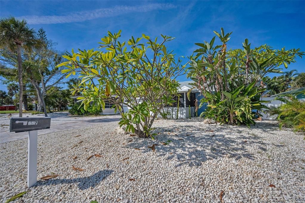 На продажу: $624,900 (3 спален, 2 ванн, 1114 Квадратных фут)