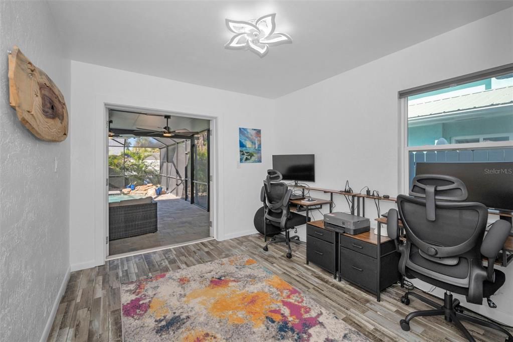 На продажу: $624,900 (3 спален, 2 ванн, 1114 Квадратных фут)