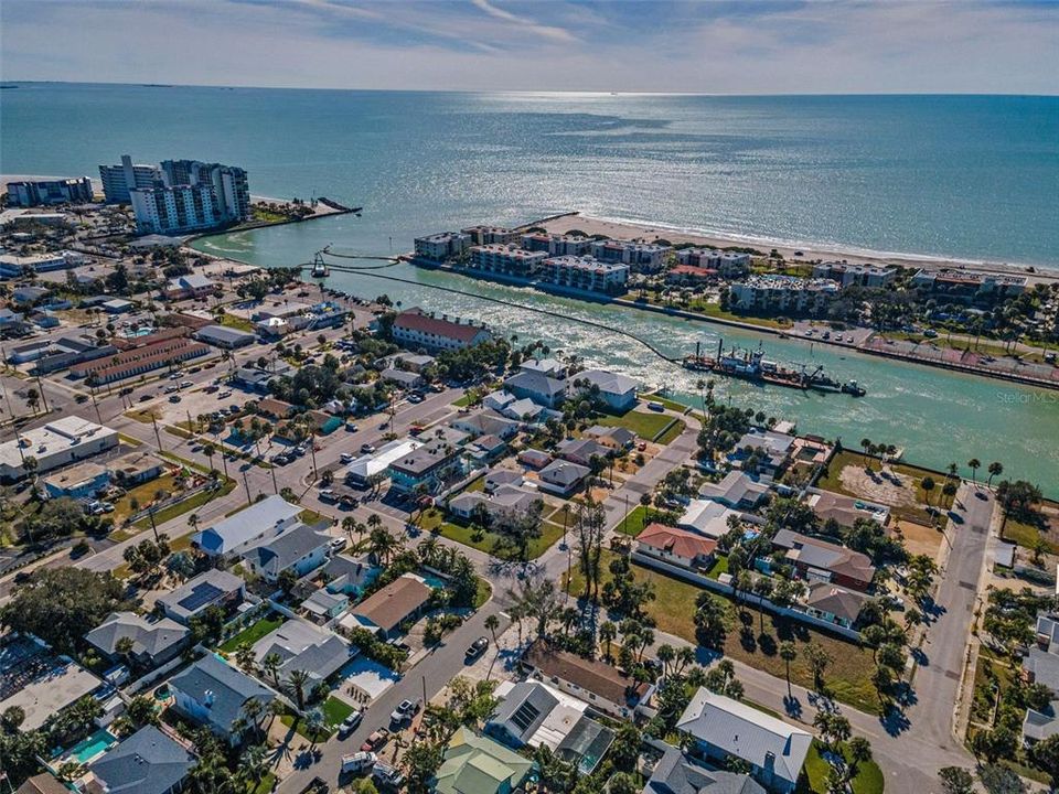 На продажу: $624,900 (3 спален, 2 ванн, 1114 Квадратных фут)