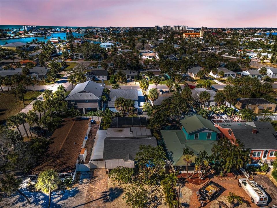 На продажу: $624,900 (3 спален, 2 ванн, 1114 Квадратных фут)