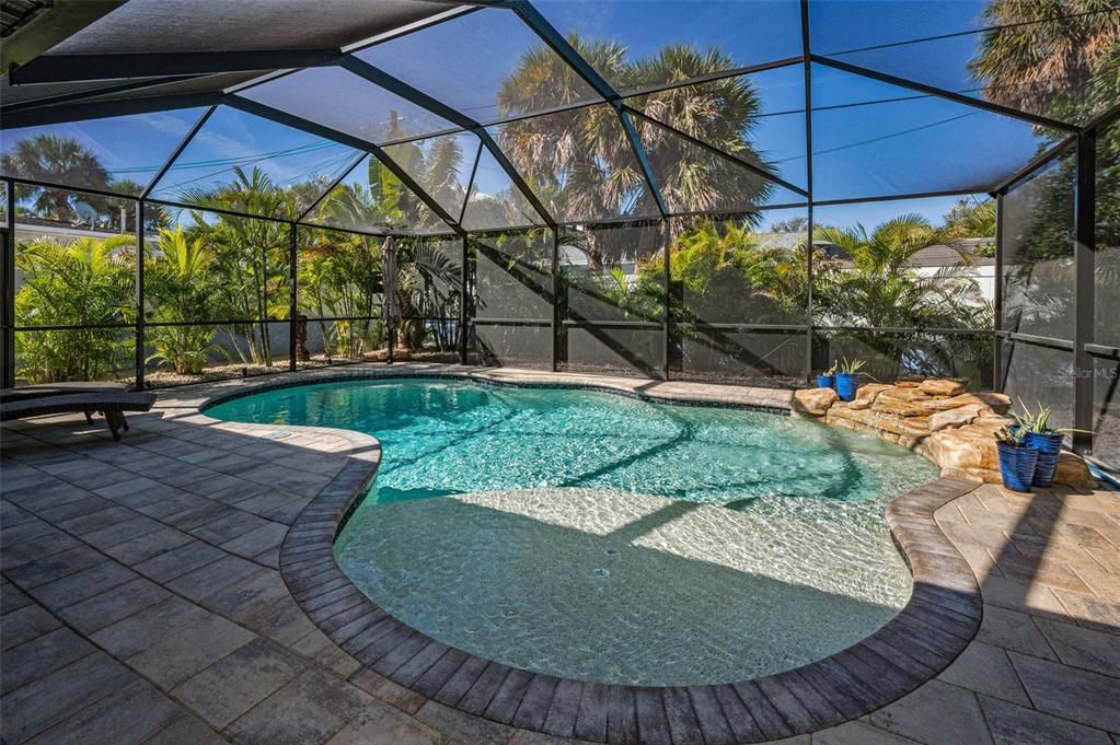 На продажу: $624,900 (3 спален, 2 ванн, 1114 Квадратных фут)