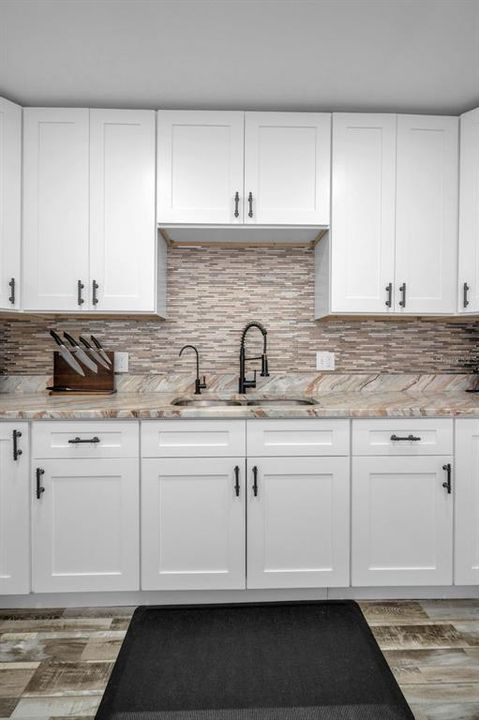 На продажу: $624,900 (3 спален, 2 ванн, 1114 Квадратных фут)