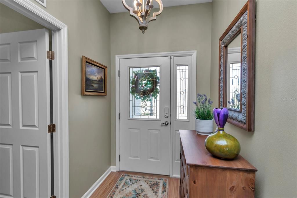 For Sale: $274,900 (2 beds, 2 baths, 1536 Square Feet)