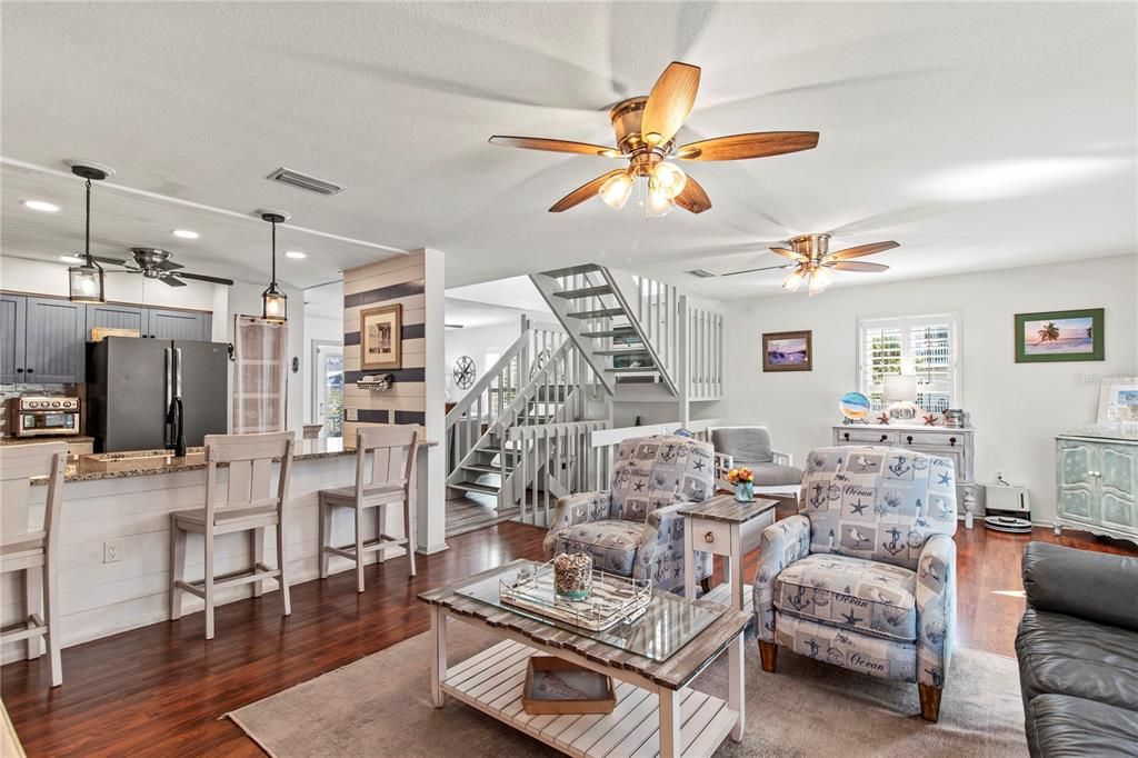 На продажу: $875,000 (3 спален, 2 ванн, 1536 Квадратных фут)