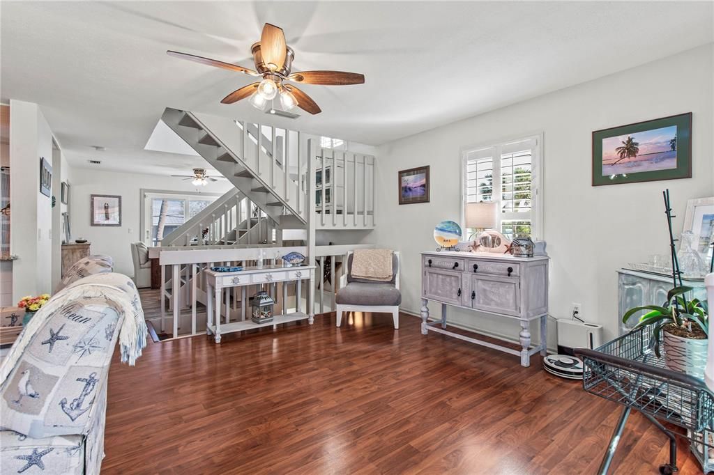 На продажу: $875,000 (3 спален, 2 ванн, 1536 Квадратных фут)