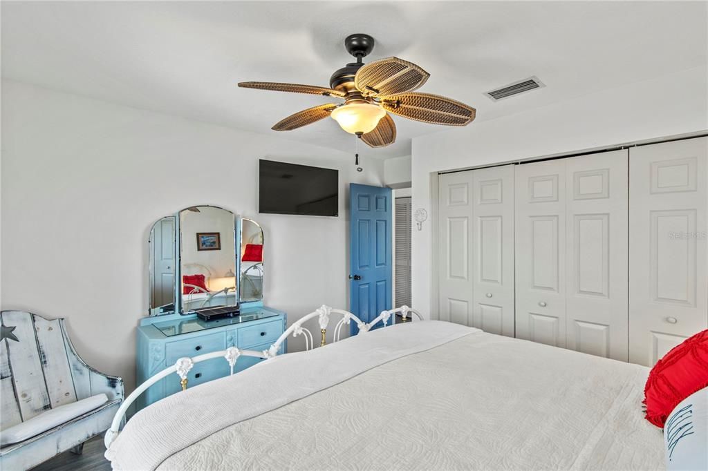 На продажу: $875,000 (3 спален, 2 ванн, 1536 Квадратных фут)