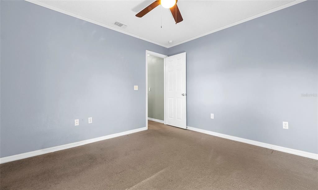 For Sale: $325,000 (3 beds, 2 baths, 1632 Square Feet)