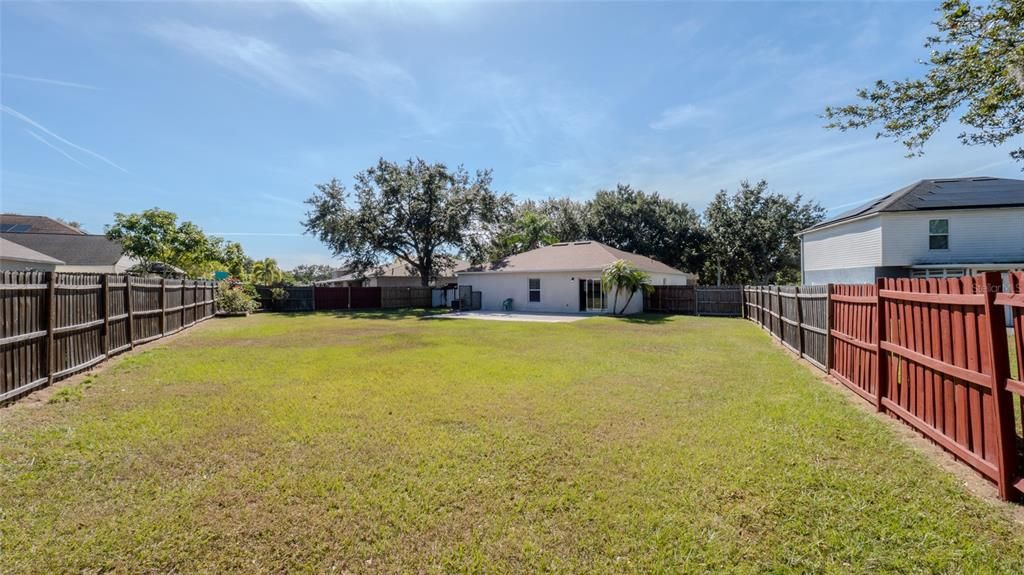 For Sale: $325,000 (3 beds, 2 baths, 1632 Square Feet)