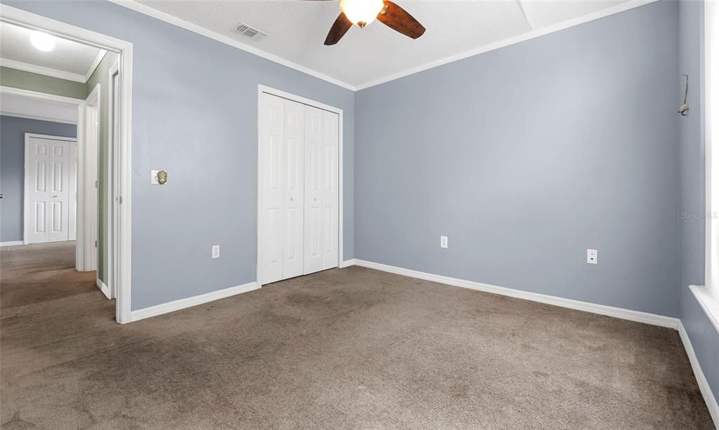 For Sale: $325,000 (3 beds, 2 baths, 1632 Square Feet)