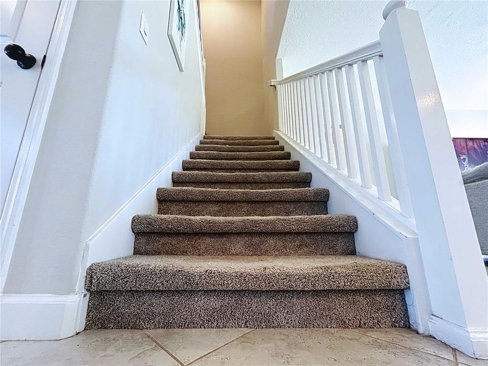 For Sale: $549,000 (4 beds, 3 baths, 2555 Square Feet)