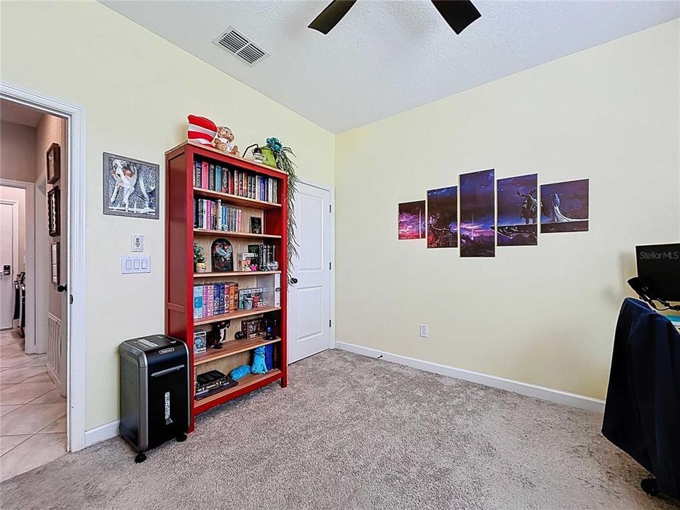 For Sale: $549,000 (4 beds, 3 baths, 2555 Square Feet)