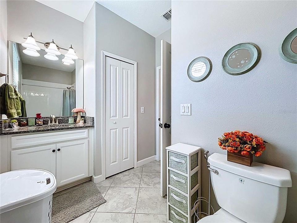 For Sale: $549,000 (4 beds, 3 baths, 2555 Square Feet)