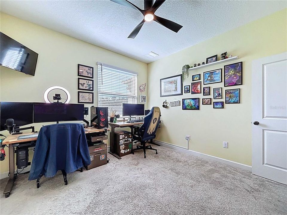 For Sale: $549,000 (4 beds, 3 baths, 2555 Square Feet)