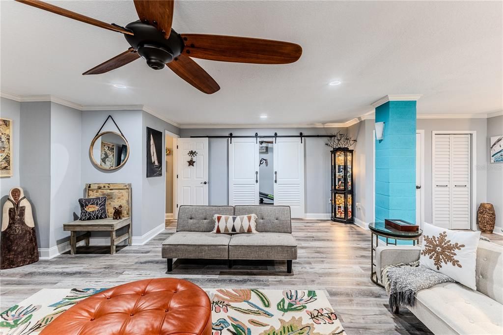 En Venta: $750,000 (3 camas, 2 baños, 2610 Pies cuadrados)