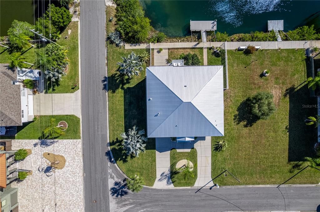 En Venta: $750,000 (3 camas, 2 baños, 2610 Pies cuadrados)