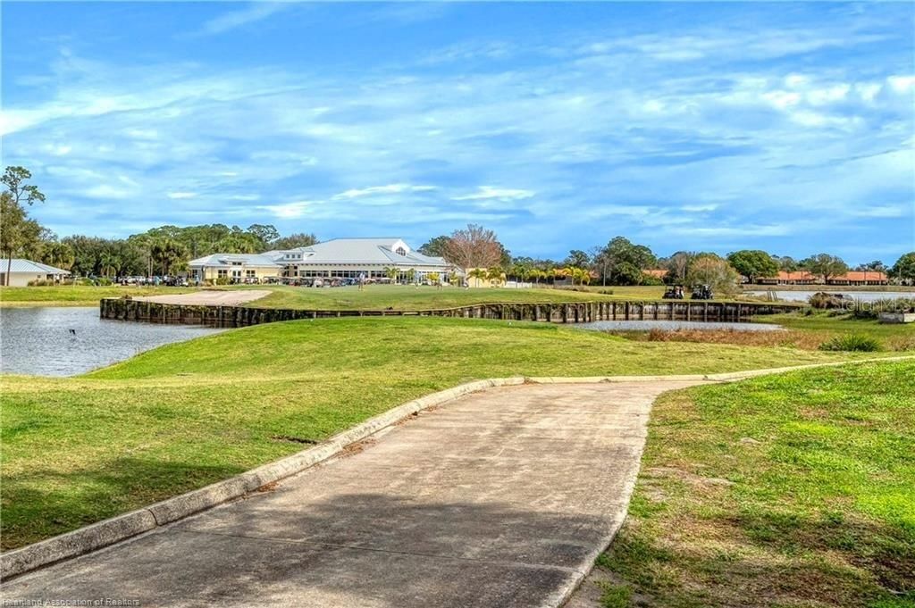 待售: $299,000 (4 贝兹, 2 浴室, 1654 平方英尺)