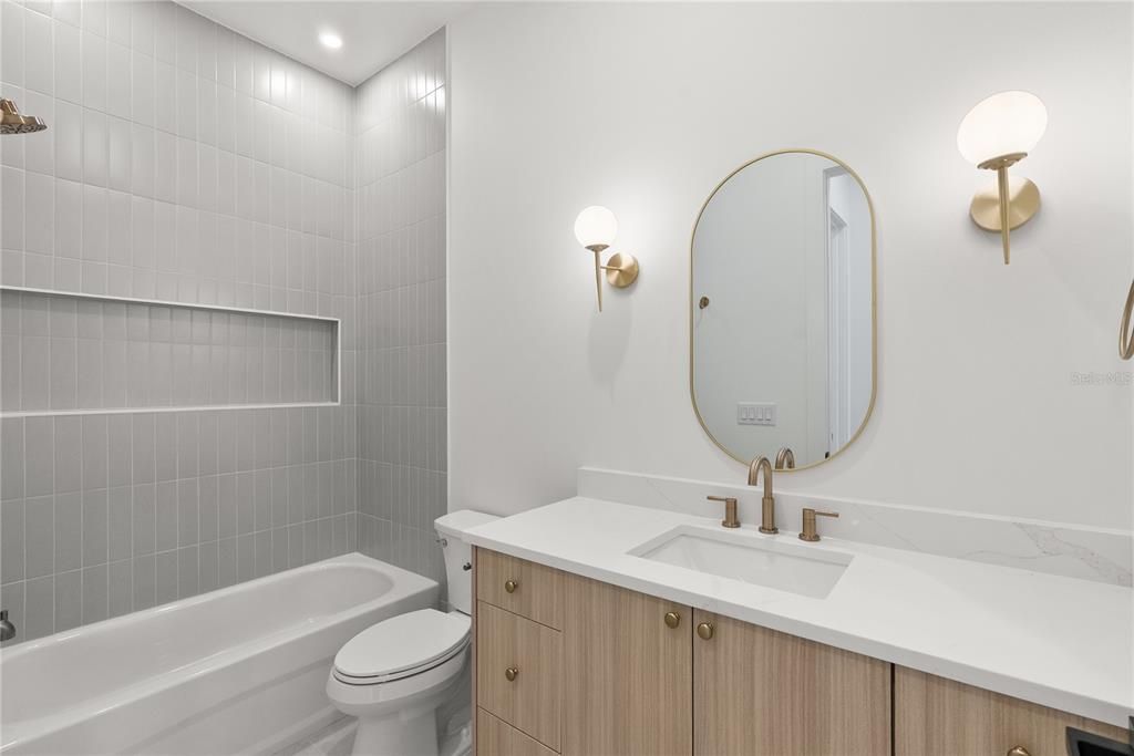 For Sale: $1,795,000 (5 beds, 5 baths, 3820 Square Feet)