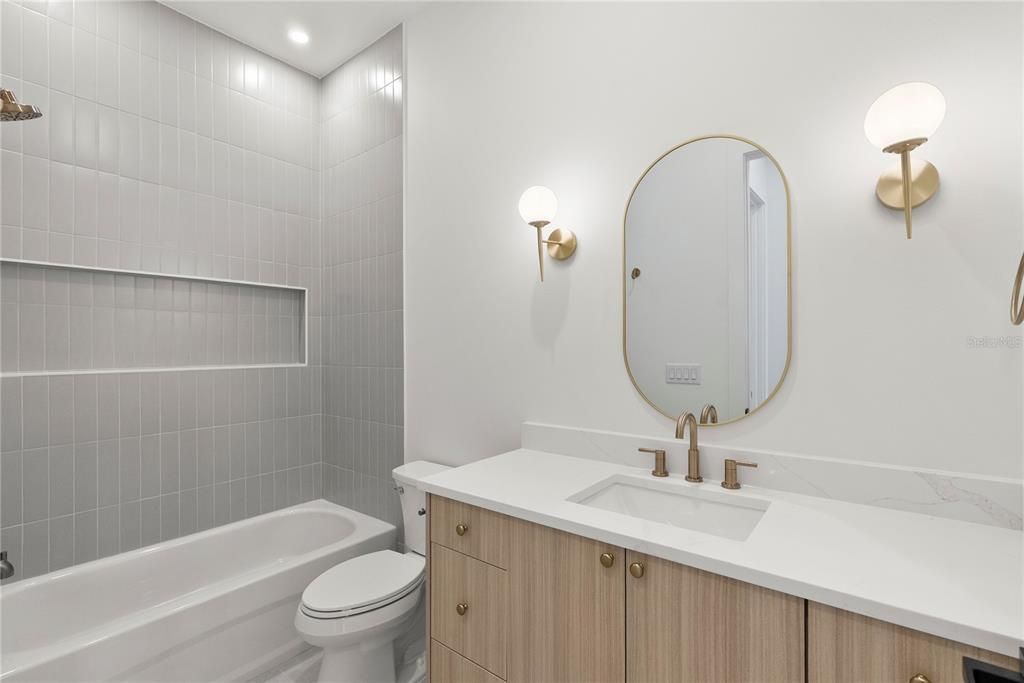 For Sale: $1,795,000 (5 beds, 5 baths, 3820 Square Feet)