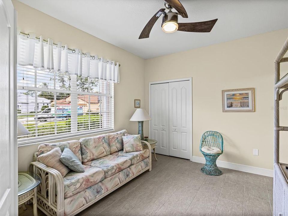 En Venta: $349,444 (3 camas, 2 baños, 1956 Pies cuadrados)