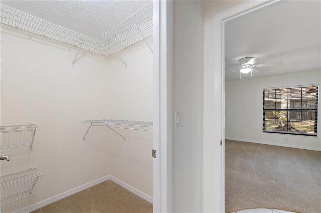 Activo con contrato: $265,000 (2 camas, 2 baños, 1197 Pies cuadrados)