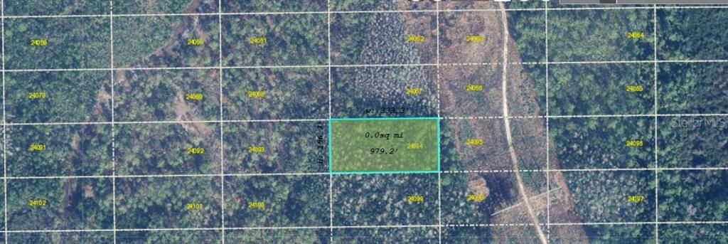 待售: $129,000 (1.27 acres)