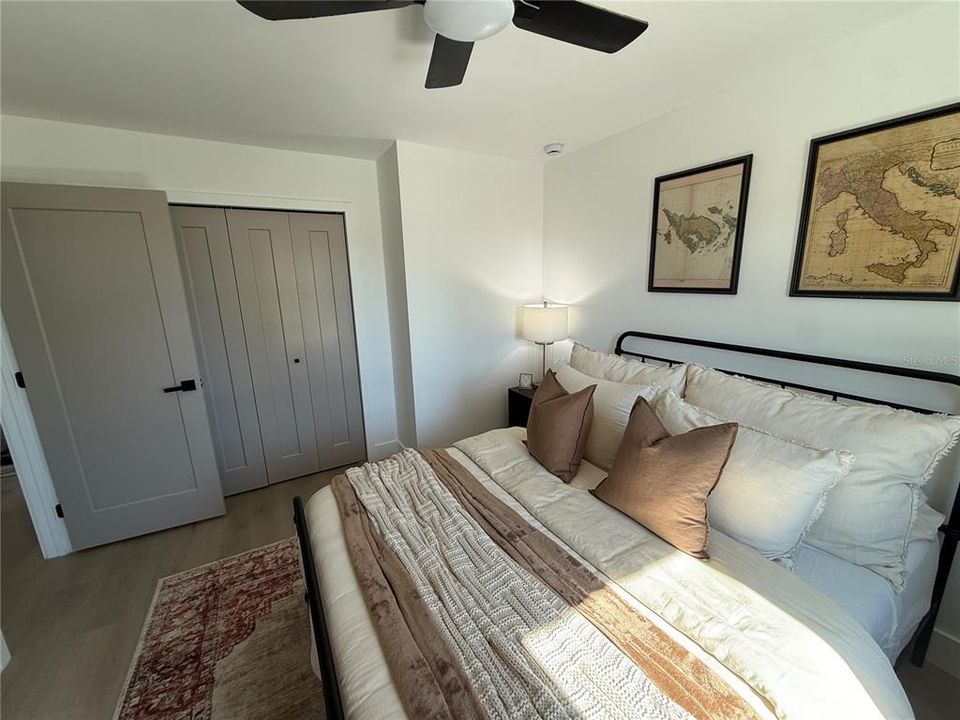 For Rent: $3,975 (3 beds, 2 baths, 1570 Square Feet)