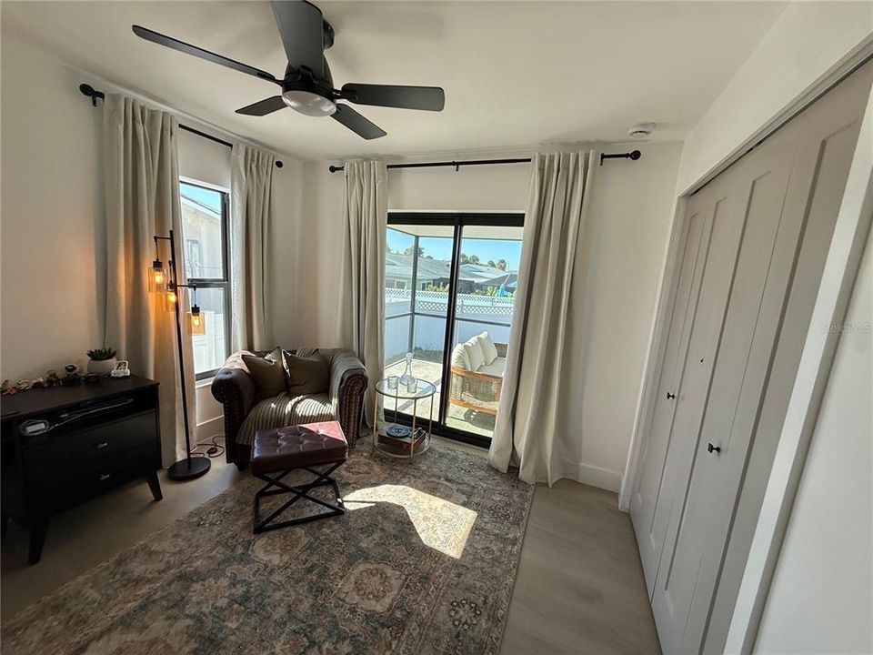 For Rent: $3,975 (3 beds, 2 baths, 1570 Square Feet)