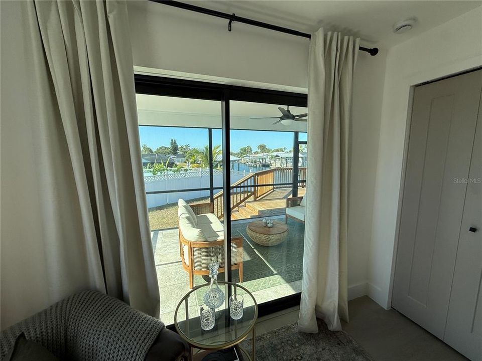 For Rent: $3,975 (3 beds, 2 baths, 1570 Square Feet)