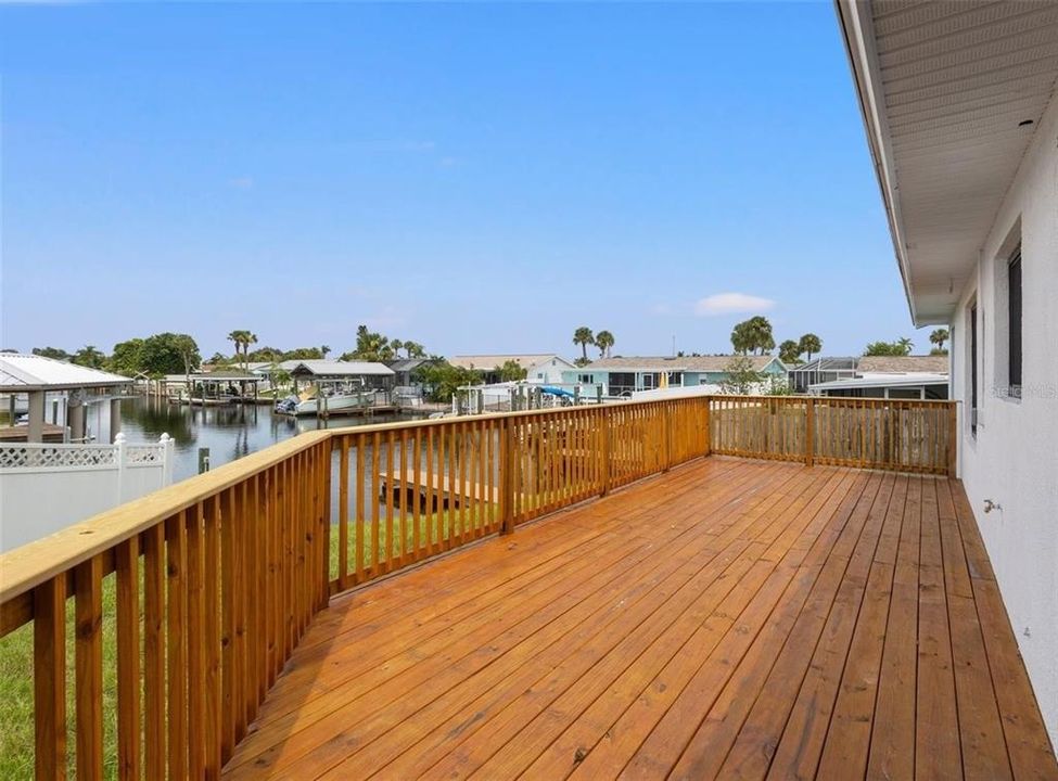 For Rent: $3,975 (3 beds, 2 baths, 1570 Square Feet)