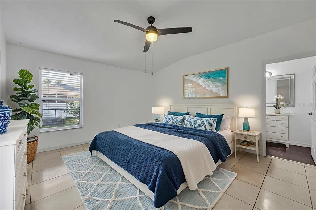 待售: $345,000 (3 贝兹, 2 浴室, 1826 平方英尺)