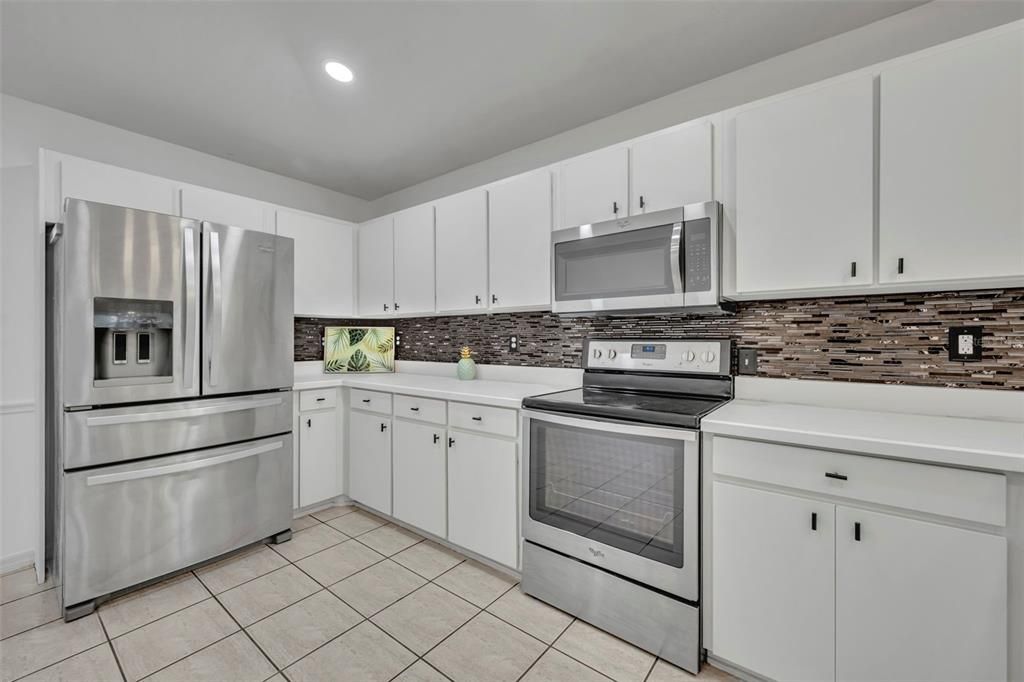 待售: $345,000 (3 贝兹, 2 浴室, 1826 平方英尺)