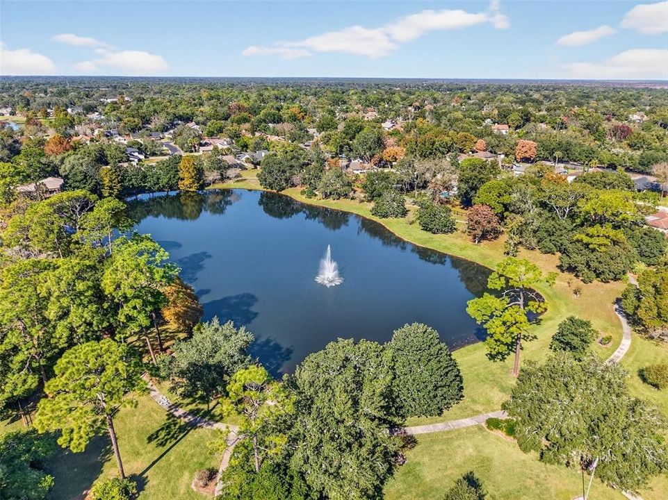 Activo con contrato: $454,500 (3 camas, 3 baños, 1780 Pies cuadrados)