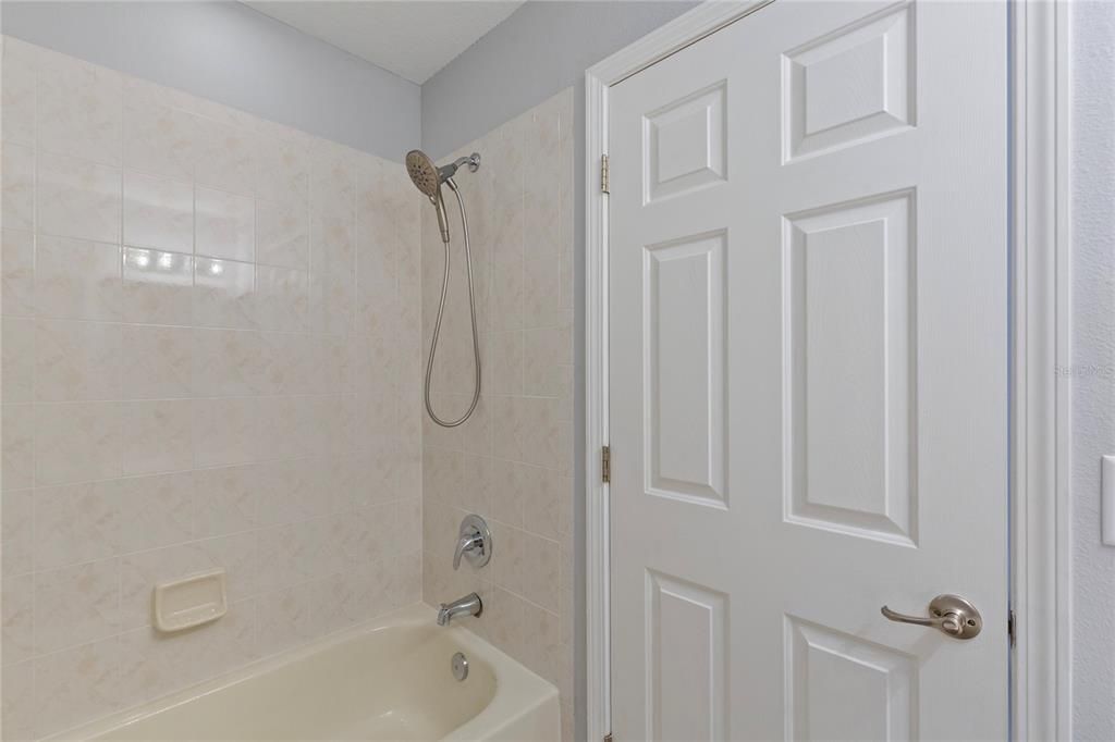 待售: $400,000 (3 贝兹, 2 浴室, 1881 平方英尺)