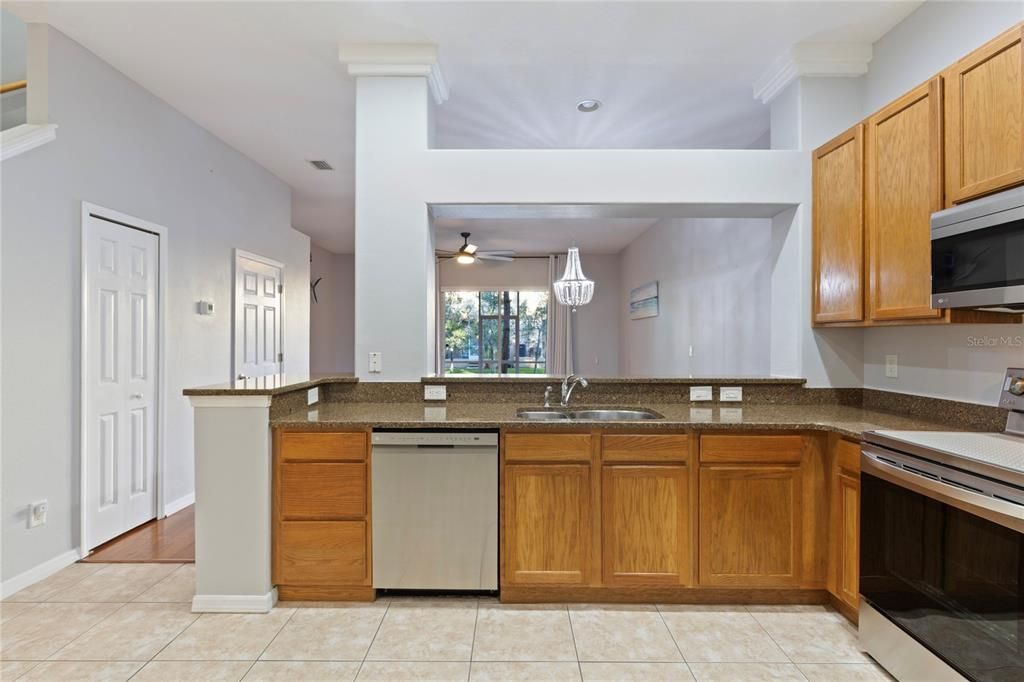 待售: $400,000 (3 贝兹, 2 浴室, 1881 平方英尺)