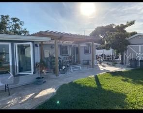 待售: $474,900 (3 贝兹, 1 浴室, 1208 平方英尺)