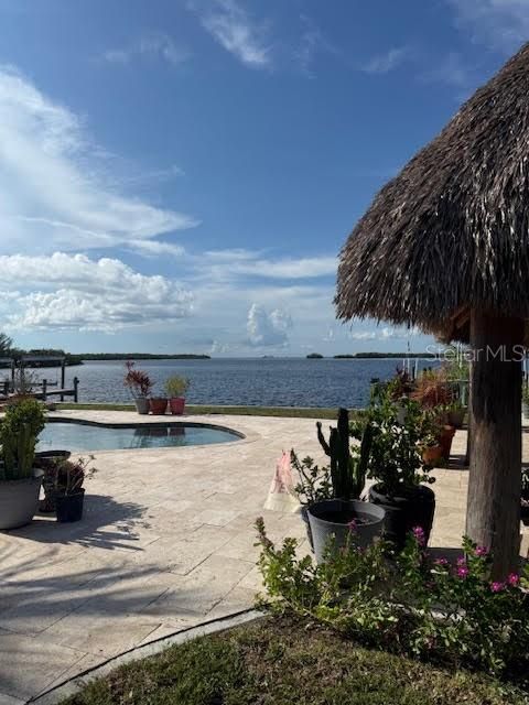 待售: $474,900 (3 贝兹, 1 浴室, 1208 平方英尺)