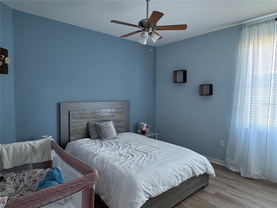 Active With Contract: $270,000 (3 beds, 2 baths, 1629 Square Feet)