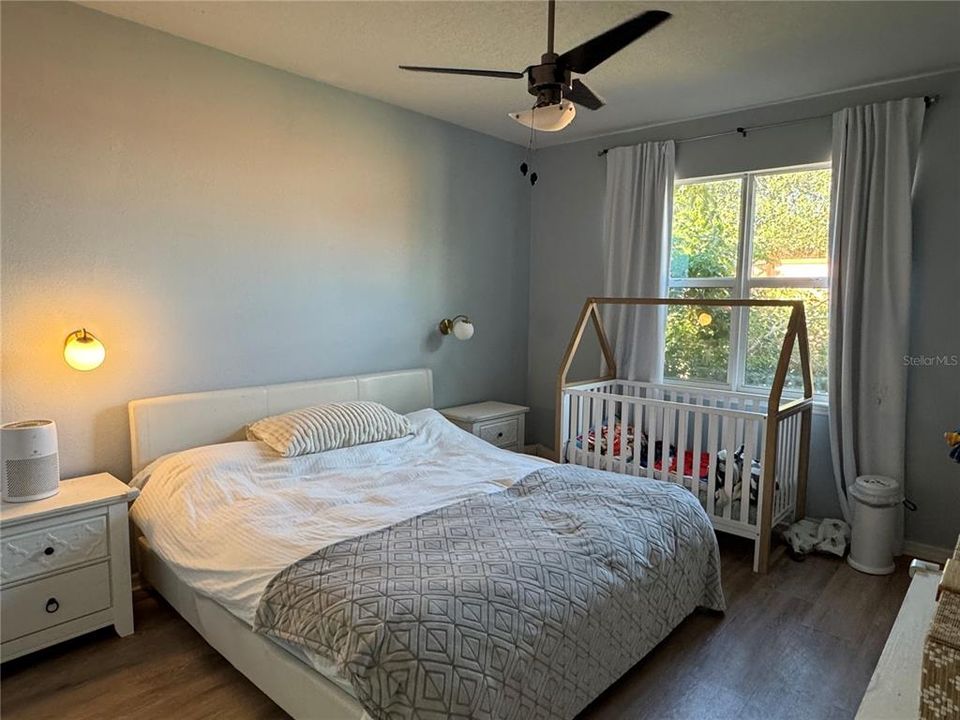 Active With Contract: $270,000 (3 beds, 2 baths, 1629 Square Feet)