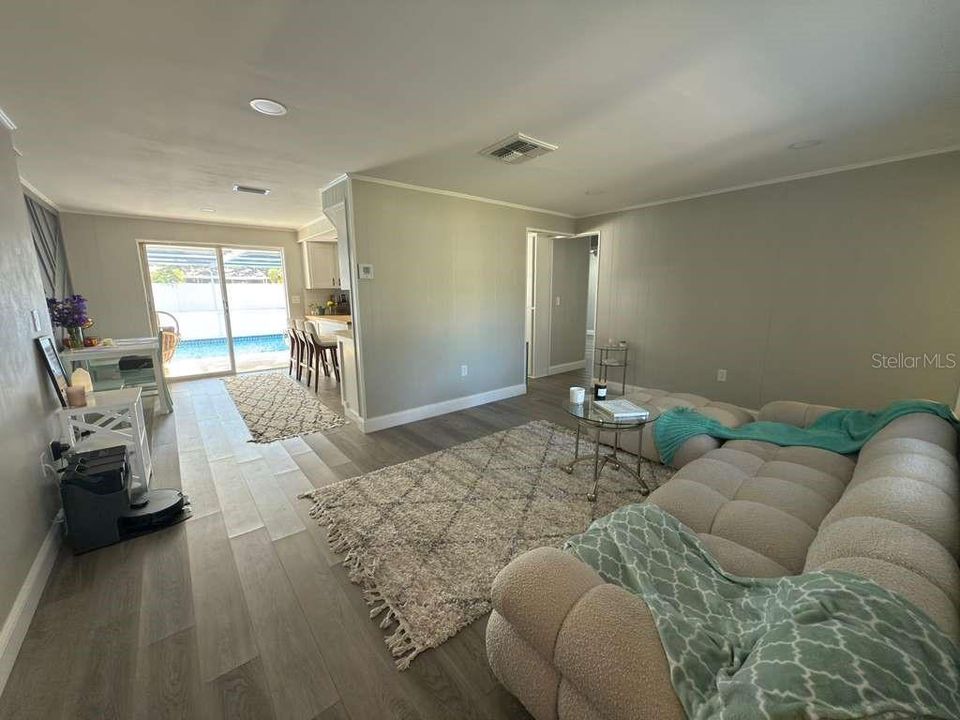 For Sale: $639,500 (3 beds, 2 baths, 1445 Square Feet)