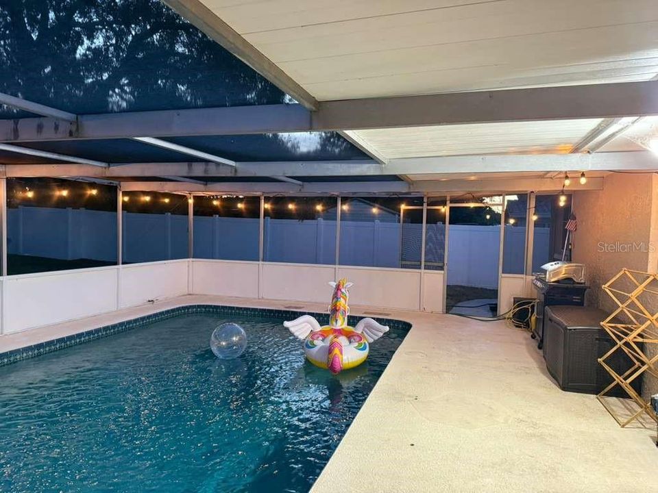 For Sale: $639,500 (3 beds, 2 baths, 1445 Square Feet)