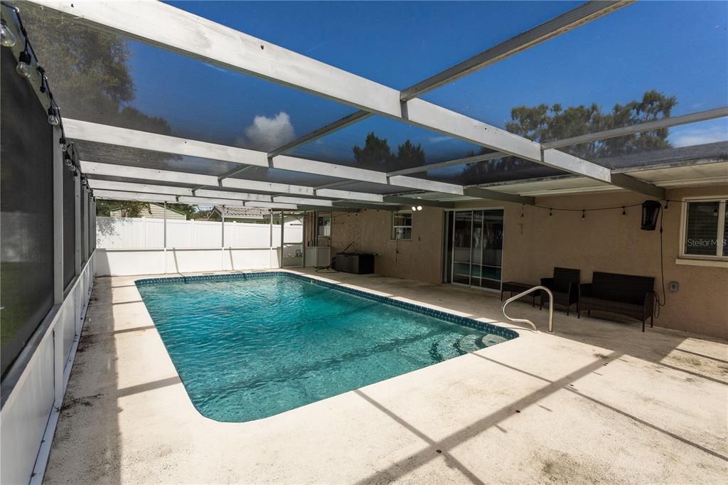 For Sale: $639,500 (3 beds, 2 baths, 1445 Square Feet)