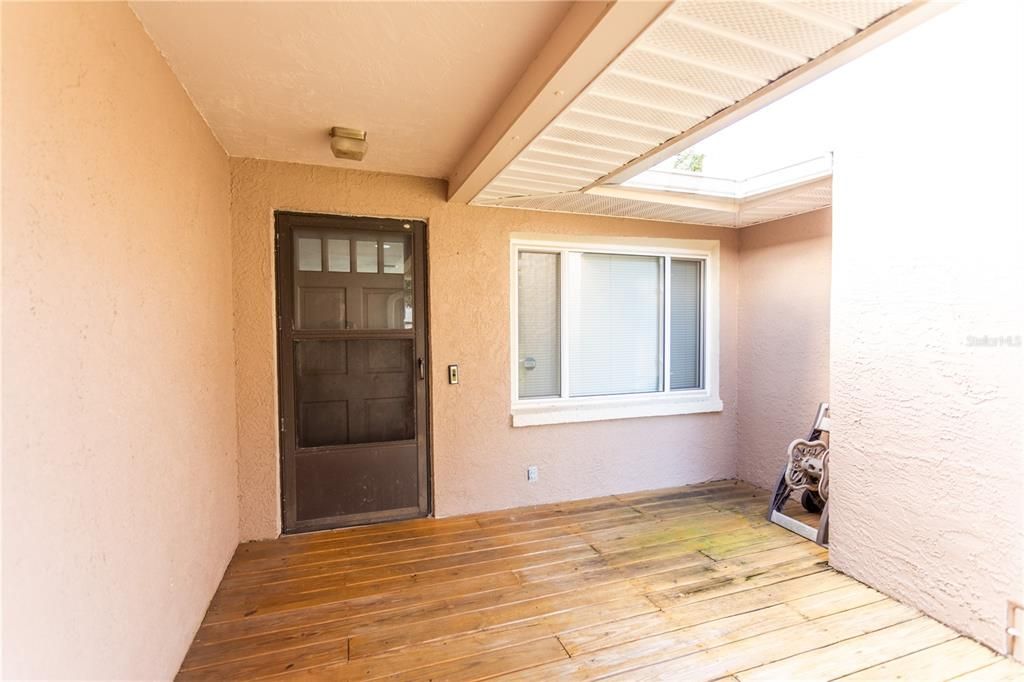 For Sale: $639,500 (3 beds, 2 baths, 1445 Square Feet)