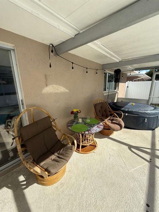 For Sale: $639,500 (3 beds, 2 baths, 1445 Square Feet)