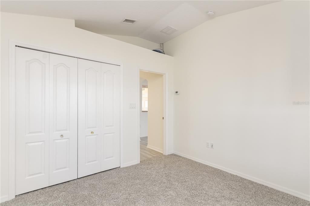 For Sale: $400,000 (3 beds, 2 baths, 1770 Square Feet)